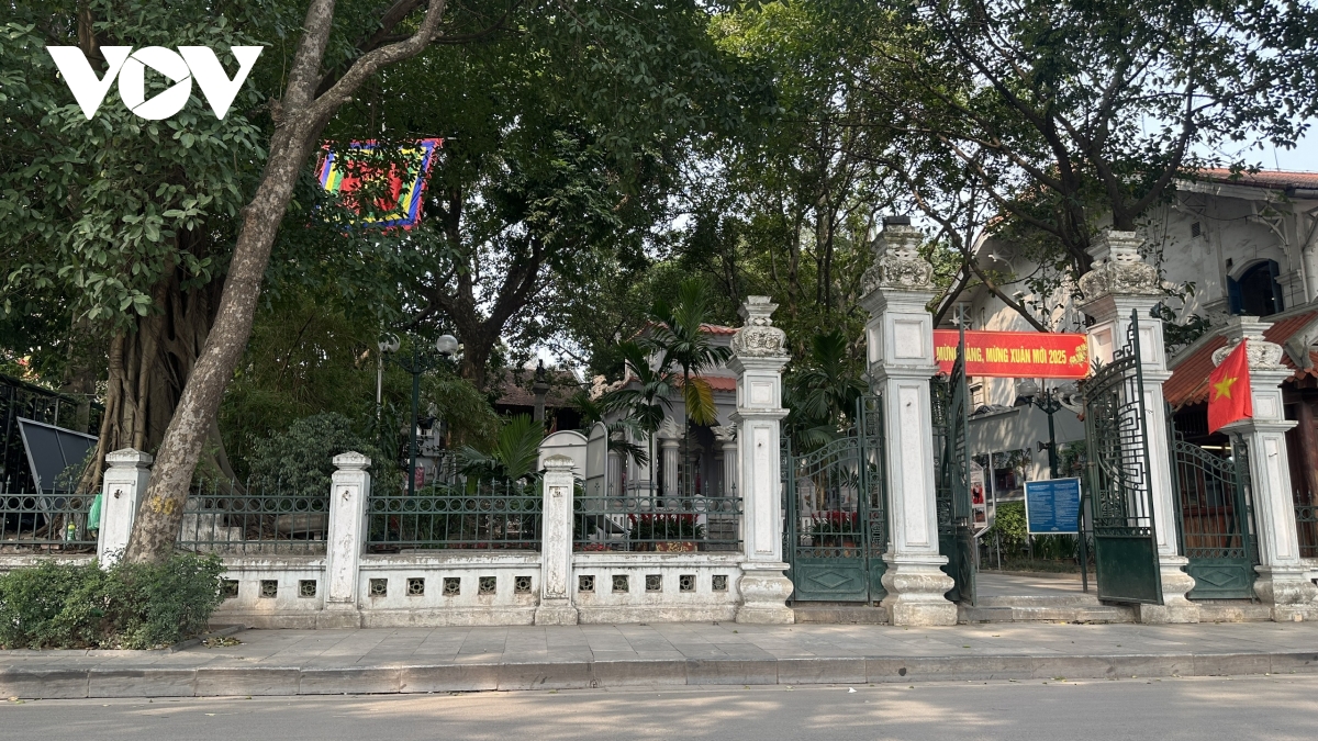 Không gian công cộng thứ ba bên Hồ Gươm có gì đặc biệt